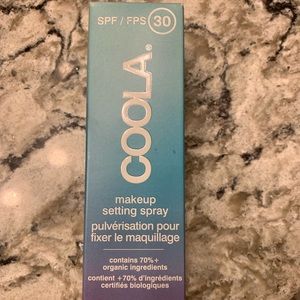 Coola Makeup setting spray